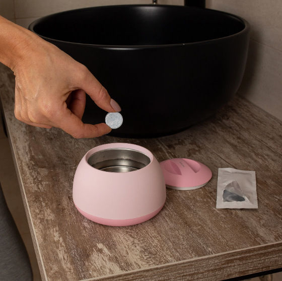 Can I clean my oral appliance with just a sterilising tablet? (2025) - Dr. Jack Pinnar-Smith